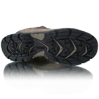 Hi-Tec Montana Low Waterproof Walking Shoes picture 2