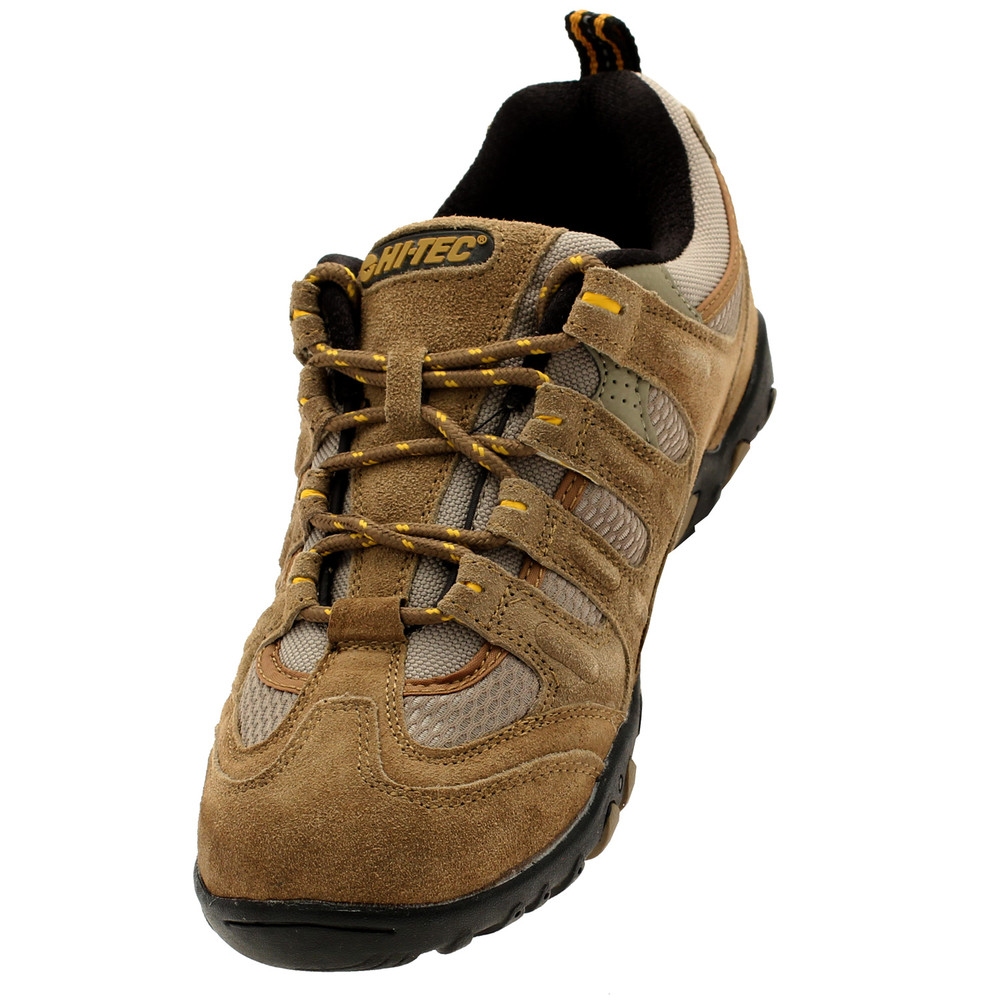 HiTec Quadra Classic Walking Shoes 50 Off