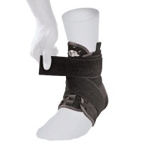 Mueller HG80 Ankle Brace with strap