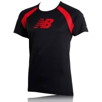 new balance large logo short sleeve t-shirt