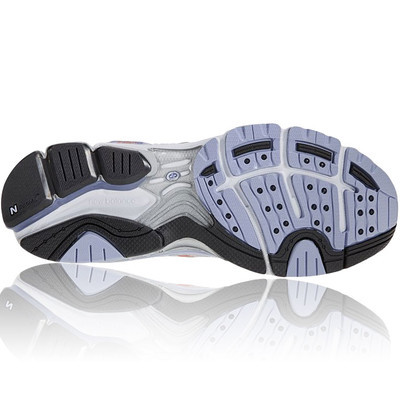 New Balance Lady WR940 Running Shoe (B fitting) picture 2