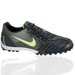 Nike Total 90 Shoot II Turf Football Trainers picture