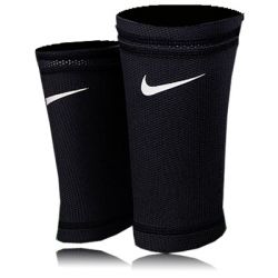 Nike Pocketed Guard Sleeves