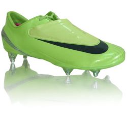 Nike Mercurial Vapor IV Soft Ground Football Boot
