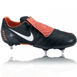 Nike Total 90 Strike II Soft Ground Foot