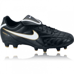 Nike Tiempo Natural III Firm Ground Foot