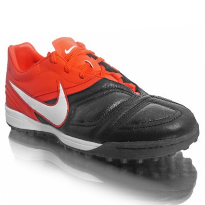Nike CTR360 Libretto Astro Turf Football Boot picture 1