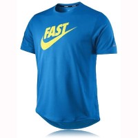 Nike Challenger Short Sleeve T-Shirt