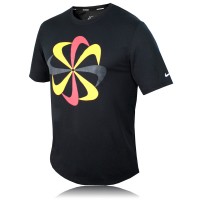 Nike Challenger Pin Wheel Short Sleeve T-Shirt