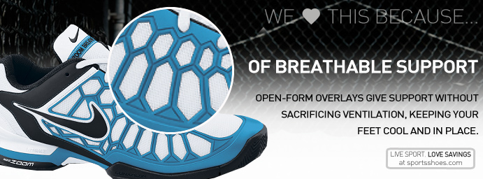 Nike Breathe tennis shoes