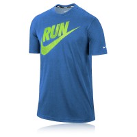 Nike Run Swoosh Short Sleeve T-Shirt