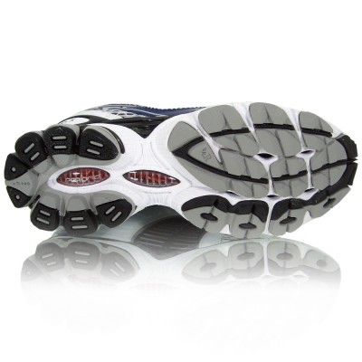 Saucony ProGrid Triumph 5 Running Shoes picture 2