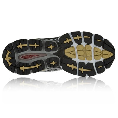 Saucony Lady ProGrid Triumph 8 Running Shoes picture 2